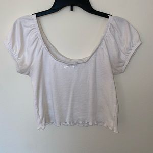 Me To We Puff-Sleeve Crop Top | Color: White | Size: Medium|